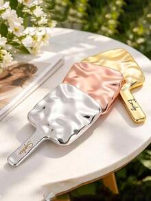 Cermin Genggam yang Dipersonalisasi, Cermin Rias Genggam Bergaya Vintage, Desain Riak Air, Cermin Persegi Portabel, Cocok untuk Pengiring Pengantin, Pernikahan, Ulang Tahun, Hadiah Ulang Tahun Pernikahan, Aksesori Kecantikan Natal - MultiWarna - View 4