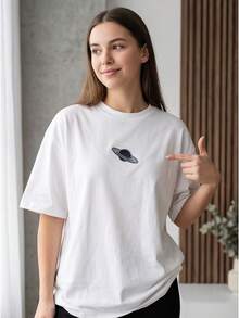 Minimal Tech Women's Oversized Cotton Crew Neck Tee, Saturn Star Texture Print Breathable Summer Top.Fast Local Delivery - 白色 - 查看 1