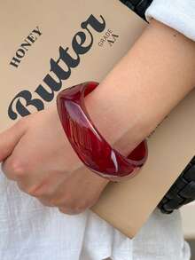 1pc European & American Minimalist Geometric Curved Wide Asymmetrical Cut Faux Marble Texture Resin Bracelet, Elegant Charming Women's Stackable Mixed Color Bracelet, Suitable For Beach Vacation, Street Photography, Couples, Gift, Daily Wear, Music Festival, Fashion Jewelry (Slight Color Difference And Flaws In Resin Bracelet Are Normal) - Bracelet - View 6