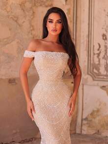 Women's Elegant Long Mermaid Evening Dress, Off-Shoulder Neckline, Embellished With Sequins And Pearls, Suitable For Formal Occasions - Champagne - View 3