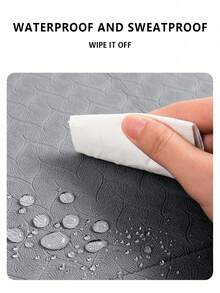 Portable Foldable Yoga Mat, Non-Slip Fitness Exercise Mat, Thickened Shock-Absorbing Sound-Insulating Training Mat, Easy To Clean Waterproof Sweat-Resistant Stain-Resistant, Home Pilates Mat, Stretching Mat, Travel Storage Yoga Mat, Lightweight Foldable Portable, Suitable For Yoga, Gym, Gymnastics, Jump Rope, Home Workout Training, Unisex - Multicolor - View 4