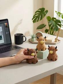 Cute Highland Cow Squeeze Toy, Soft Slow Rebound Stress Relief Toy, Japanese Animal Theme Anti-Anxiety Sensory Toy, Hand-Held Toy Suitable For Home, Perfect Birthday Holiday Party Gift For Kids And Adults - Multicolor - View 3