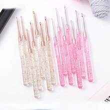 7件組透明塑膠手柄鉤針套組，手工編織工具，2-5mm | 配備鉤針，適用於毛衣、鉤編編織、針線活、成人手工藝、刺繡、縫紉與DIY項目 - 均碼 - 查看 2