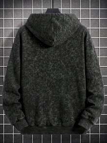 男士深色石洗做舊連帽套頭衛衣，正面雙橫線搭配手寫草體簽名極簡小印花，落肩寬鬆休閒套頭衛衣 - 黑色 - 查看 5