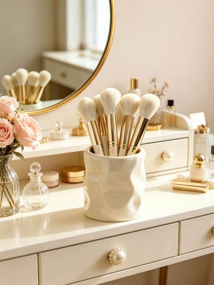 1pc Cream White Asymmetrical Jar-Shaped Resin Makeup Brush Holder, Asymmetric Embossed Surface, Multi-Functional Desktop Decor, Mini Vase & Storage Box, Suitable For Living Room, Bedroom And Office (Cream White & Purple) - Multicolor - View 1