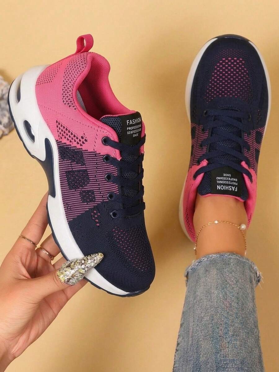 Zapatillas de punto de corte bajo con cojín de aire para mujer, zapatos cómodos con malla degradada, aumento de altura y cordones, zapatillas de estilo urbano para jeans, citas y viajes - Rojo - Ver 1