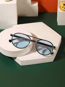1pc Unisex Kids 6-9 Years Old Double Beam Aviator Fashion Glasses, Lightweight PC Frame, Solid Color Lenses, Casual Style, Suitable For Beach Vacation, Includes Glasses Case - Multicolor - View 7