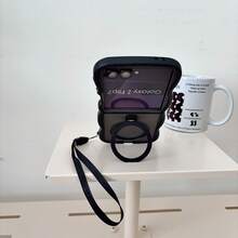 2件組可愛波浪邊磨砂磁吸手機殼，適用於 Galaxy Z Flip 8 Flip 6 Flip 5 Flip 4，可旋轉金屬環支架附配套手繩，防震可折疊無線充電保護殼 - 黑色 - 查看 3
