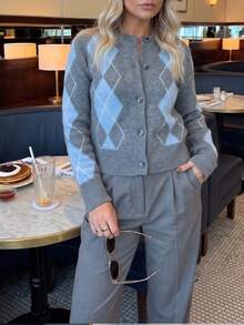 MORI Cardigan Wanita Musim Gugur/Musim Dingin Y2K Abu-abu Biru Lembut Pola Argyle Leher Bulat Lengan Panjang Sweater Rajut Atasan Cardigan Gaya Streetwear Estetik - MultiWarna - View 1