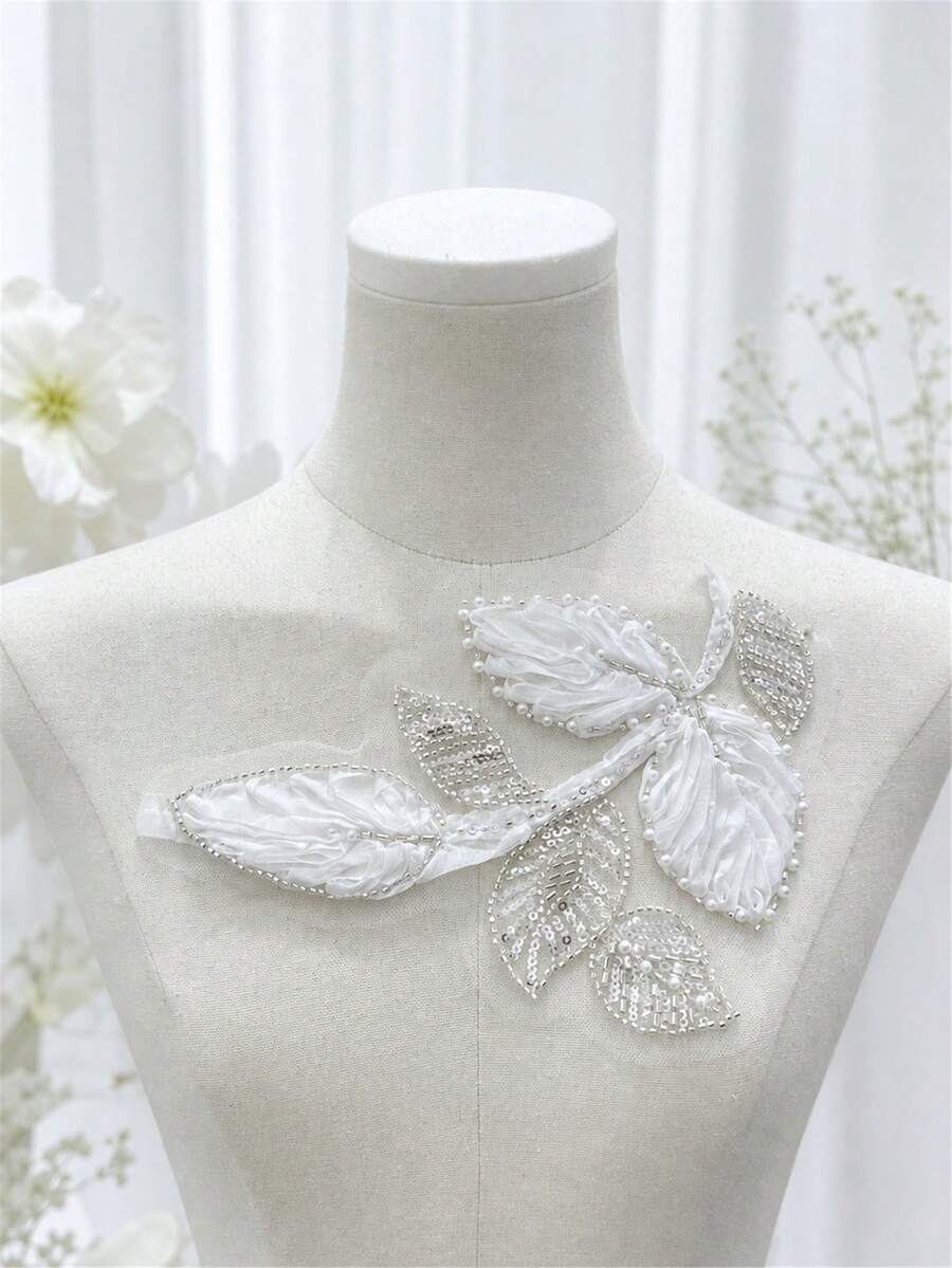 1pc Women White Sheer Organza Flower Applique Patch With Embroidered Edge, 3D Floral Sew On Patch For Dress DIY Decoration - White - View 1