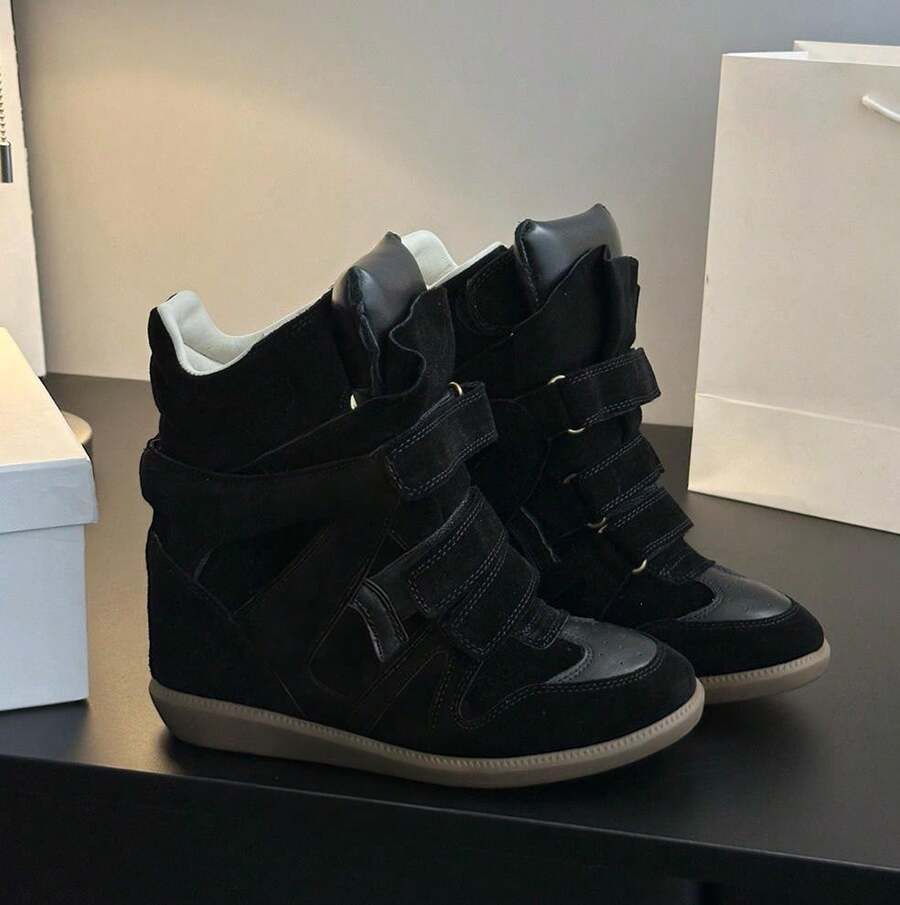 2026 New Style Women's Suede Sneakers, Hidden Inner Elevation, High-Top Board Shoes, Lightweight, Comfortable And Breathable - 靜夜黑色 - 查看 1