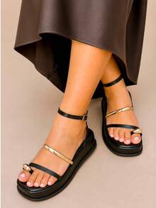 Sándalia Feminina Flatform Plataforma Super Confortável Casual Ajustavel Detalhes Metalizados Preto - Preto - Visão 6