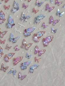1 Set de Decoración de Arte de Uñas Estilo Etéreo y Soñador, Mariposa Degradada Transparente Hielo Púrpura-Azul con Brillo Láser Fino, Textura Transparente en Relieve 3D, Mariposas de Varios Tamaños Dispuestas Aleatoriamente, Autoadhesivo Fino y Ajustado, Impermeable Duradero y No Fácil de Despegar, Fácil DIY para Principiantes - Multicolor - Ver 3