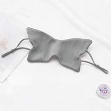 Máscara de dormir delgada con diseño de mariposa gris, máscara de ojos ligera y transpirable para siestas, máscara de ojos de seda sintética fresca con bloqueo de luz, ajuste ajustable con gancho para orejas sin apretar, máscara de dormir suave y amigable con la piel, ligera y sedosa sin presión en los ojos, adecuada para privación de sueño nocturno, oficina, sueño, hogar y otros escenarios, adecuada para viajes, larga distancia, yoga, meditación, sueño nocturno sin interrupciones, cómoda máscara de ojos - Modelo mariposa - Tipo gancho para oreja - Ver 7