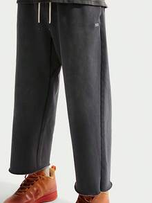 Nike Men's Outdoor Running Sports Pants Loose Breathable Cropped Trousers - Grey - View 3