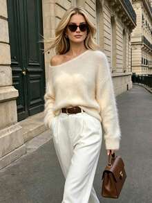 Nicenter Sweater Rajut Wanita Warna Krem yang Elegan, Model Bahu Terbuka, Panjang Reguler, Lengan Panjang, Bahan Lembut dan Elastis Sedang untuk Gaya Musim Gugur & Musim Dingin - Putih - View 10