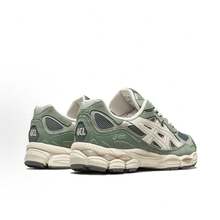 ASICS Gel-NYC Sneakers - Authentic Unisex Retro Lifestyle Running Shoes | Viral 2026 Sportstyle Urban Trainers | Premium Gel Technology Cushioning | Durable Suede & Mesh Performance Footwear | Classic Comfort Daily Sneakers - 橄欖綠 - 查看 3