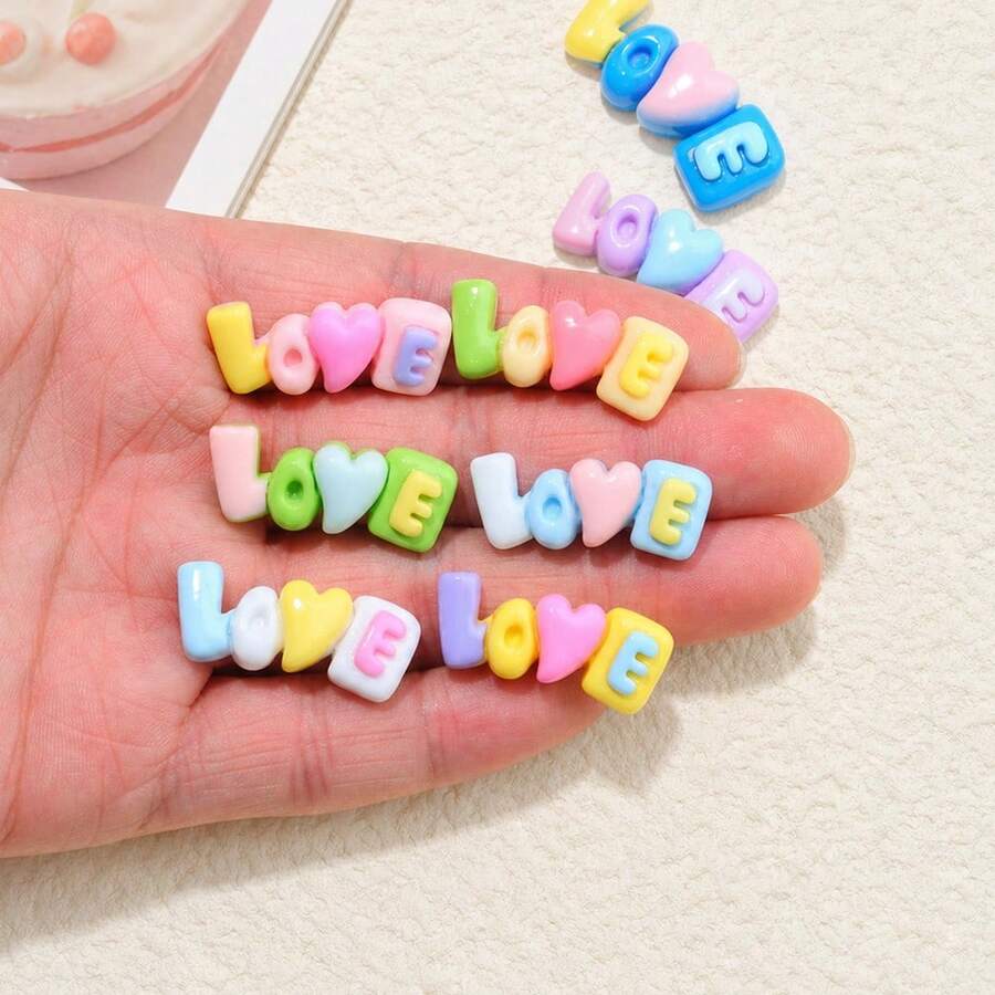 10/20/30件隨機混色DIY「LOVE」字母樹脂飾品，平底背飾配件，適用於製作卡通耳環、髮飾、文具手工、手機殼、鑰匙圈、玻璃杯、冰箱貼，隨機顏色，美國日4th of July耳環、串珠手鍊、貝殼USA、萬聖節