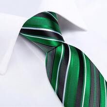 Pacote de Decoração com Gravata Listrada Verde, Lenço de Bolso, Abotoaduras e Clipe de Gravata para Festa de Colheita de Vinhedo - Verde - Visão 3