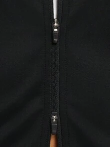 Nike Jaket Olahraga Lari Wanita  dengan Kerah Tegak dan Potongan Slim Fit - Hitam - View 6