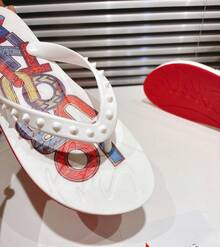 CL Explosion Red Rivet Sole Non-Slip Flat Heel Clip Foot Beach Sandals Outdoor Couples - 白花 - 查看 9