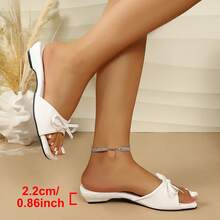 Sandal Pantai Wanita Model Korea dengan Hiasan Pita, Hak Rendah, Gaya Peri, Model Korea, Ujung Terbuka, Ringan, untuk Musim Panas, Cocok untuk Aktivitas Luar Ruangan, Versi Korea. - Putih - View 4