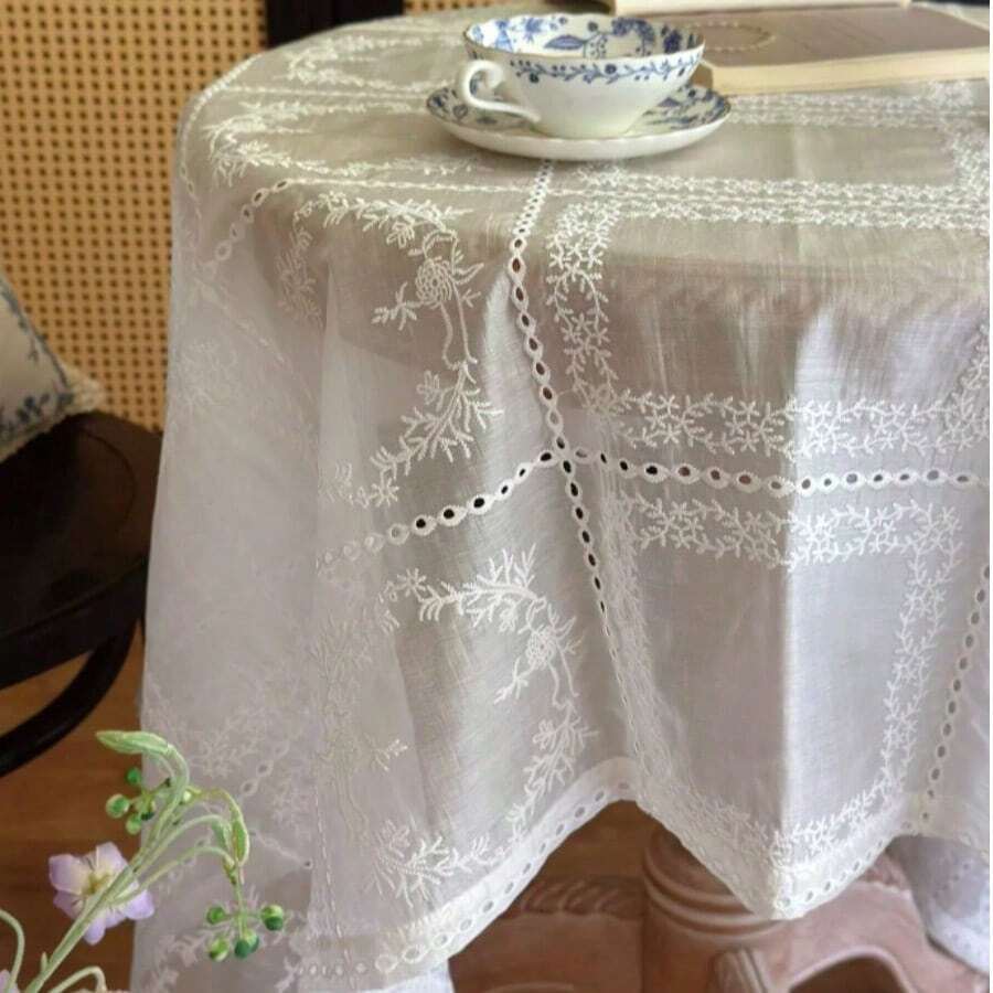 1pc Vintage French Embroidered Plaid Hollow Tablecloth, Semi-Transparent Sheer Hollow Table Runner, Home Round Table Afternoon Tea Photography Backdrop - Multicolor - View 1