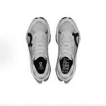 On Running Women Running Shoes - 款式1 - 查看 4