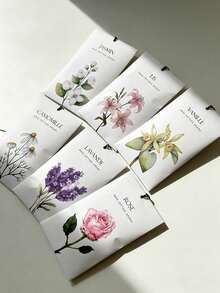 1pc Long-Lasting Fragrant Sachet, Car Air Freshener, Continuously Releases Scent For Up To 30 Days. Portable Design, Suitable For Wardrobe, Bathroom, Kitchen, Car And Home, Deodorizing Function. Creative Car Fragrance Hanging Ornament - Multiple Scents - View 2