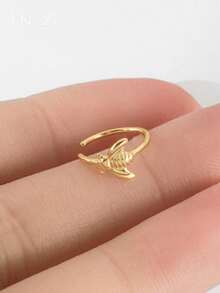 1pc S925 Sterling Silver Cute Open Bee Nose Ring - Gold Plated - Nose Ring/Nose Jewelry/Gold Nose Ring/Silver Nose Ring/Nose Ring/Cartilage Ring/Tragus Ring/Ear Cartilage Ring/Small Earring - Suitable For Daily Wear - Bee Nose Ring - View 3