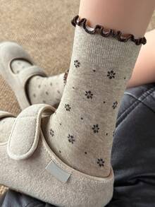 3 Pairs Multi-Size Women's Mid-Calf Socks, All-Season Vintage Ins Style, Full Body Floral Polka Dot Ruffle Lace Trim, Sweet Girl Luxury Style Women's Socks, Vintage Slouch Socks, Random Color - Multicolor - View 2