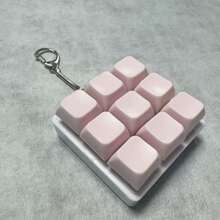 1 pieza Llavero con tecla 4/9, juguete antiestrés DIY de botón de teclado, juguete para aliviar el estrés para adultos para pasar el tiempo - Multicolor - Ver 9