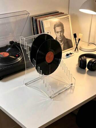 Transparent Acrylic Vinyl Record Storage Rack, Minimalist Slanted Design With Multi-Slot Partitioning. Thickened High-Transparency Acrylic With Finely Polished Edges, Scratch-Resistant To Protect Records. Stable Inclined Support Structure Prevents Tipping. Can Store 12-Inch LP Vinyl Records, Serving Both Display And Drying Functions. Suitable For Study, Living Room Desktop Placement, Convenient For Music Enthusiasts To Organize Their Collection