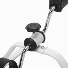 Mini Bicicleta Ergométrica Portátil Para Pernas E Braços Fisioterapia Academia Em Casa Ajustável - Branco - Visão 8