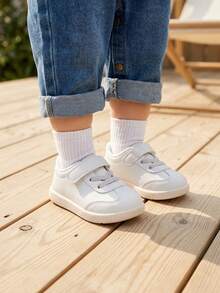 Girls' White Minimalist Fashion Versatile Lace-Up Soft Sole Comfortable Low-Top Breathable Casual Sports Shoes Suitable For Spring Outdoor Sports, School Commute Outfits - White - View 2