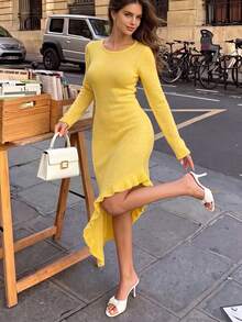 Soft Pale Yellow Skin-Friendly Knitted Long Sleeve Dress, Classic Round Neck Elastic Slim Fit Short Dress With Irregular Wavy Ruffle Hem Design, - Yellow - View 1