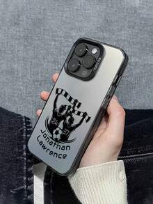 1件 DIY 情侶英文姓名與雙球衣號碼黑白剪影足球球迷圖案手機殼，適用於 S24Plus/S25/S26ULTRA 系列與 Apple Duo/18ProMax/17ProMax/16Pro/15/14Plus/13Pro/12ProMax/11/XsMax，硬 PC 材質，防刮防指紋，適合情侶、家人、朋友、姊妹的個性化生日與週年禮物 - 彩色 - 查看 4