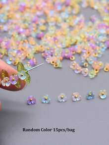 Nuevos Colgantes de Resina Transparentes de Color Aleatorio 15 piezas/Paquete de 6mm, Adecuados para Hacer Pulseras, Pendientes y Otros Accesorios DIY - 15 flores de resina transparente de tres pétalos - Ver 1