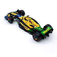 Burago 1/43 2024 F1 MCL38 #4 Lando Norris / #81 Oscar Piastri 摩納哥大獎賽合金模型車 (1/43 MCL38 #4) 含展示盒 - MCL38 #4 - 查看 5