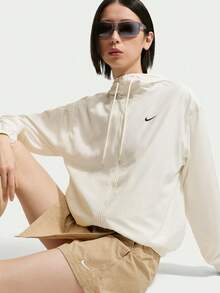 Nike 女款 AS W NK UV CLSSC 梭織連帽夾克 IM8162-133 - 米色 - 查看 3