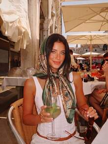 1pc Classic Paisley Print Women's Scarf, Vintage Style Multi-Functional Silk Scarf/Bandana, Unisex. It Can Be Used As A Neckerchief, Headband, Headscarf Or Shawl, Suitable For Commuting, Outings, Street Style And Pairing With Shirts. - Army Green - View 2