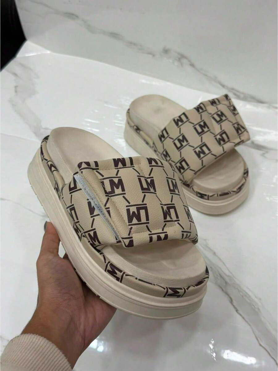 Women's Adjustable Strap Logo Sandals - 乳霜 - 查看 1
