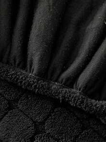 1pc Dark Grey 3D Cube Pattern Sofa Cover, Autumn/Winter Warmth Style, Soft Fluffy Skin-Friendly Texture, Pet-Friendly, Machine Washable, Fits 1/2/3/4 Seater & L-Shaped Sofas, Suitable For Living Room, Bedroom - Dark Grey - View 11