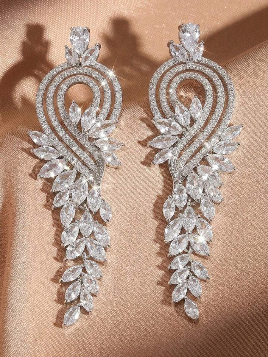 rakol 1 Pair Luxury Elegant Wrapped Leaf Design Dangle Earrings For Women, Suitable For Wedding Wear And Gift - Style 3 - View 1