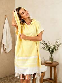 Peignoir une pièce pour femmes, robe de chambre ample, tenue décontractée, serviette de plage à capuche, châle de plage multifonctionnel, peignoir et enveloppe de surf anti-sable, parfait pour la natation, la douche, les vacances et le surf. Très absorbant, toucher doux, essentiel pour la natation, les voyages, la plage, la rentrée scolaire et l'été, 1 pièce incontournable de l'automne. - Multicolore - Voir 3