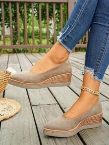 European & American Style Suede Wedge Heel Thick Sole Plus Size Women's Pumps, Spring/Autumn New Pointed Toe Low Vamp Slip-On High Heel Shoes For Outdoor Wear - Khaki - View 4
