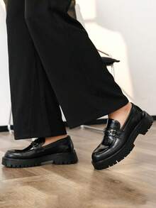 Men's Loafers, Plus Size British Style Leather Shoes, Horsebit Buckle Fashion Versatile Thick Sole Loafers, Big Toe Men's Shoes - Black - View 7