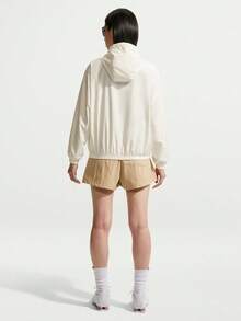Nike 女款 AS W NK UV CLSSC 梭織連帽夾克 IM8162-133 - 米色 - 查看 5