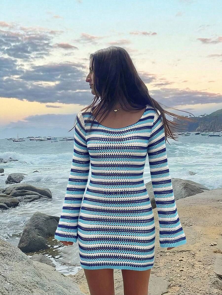 女款春夏純色性感海灘度假修身針織鏤空透視露背長袖短洋裝罩衫