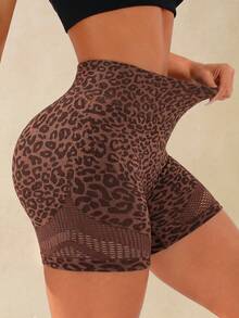 Vintage Leopard Print Seamless 3-Inch Workout Shorts, Moisture-Wicking Athletic Shorts - Chocolate Brown - View 3